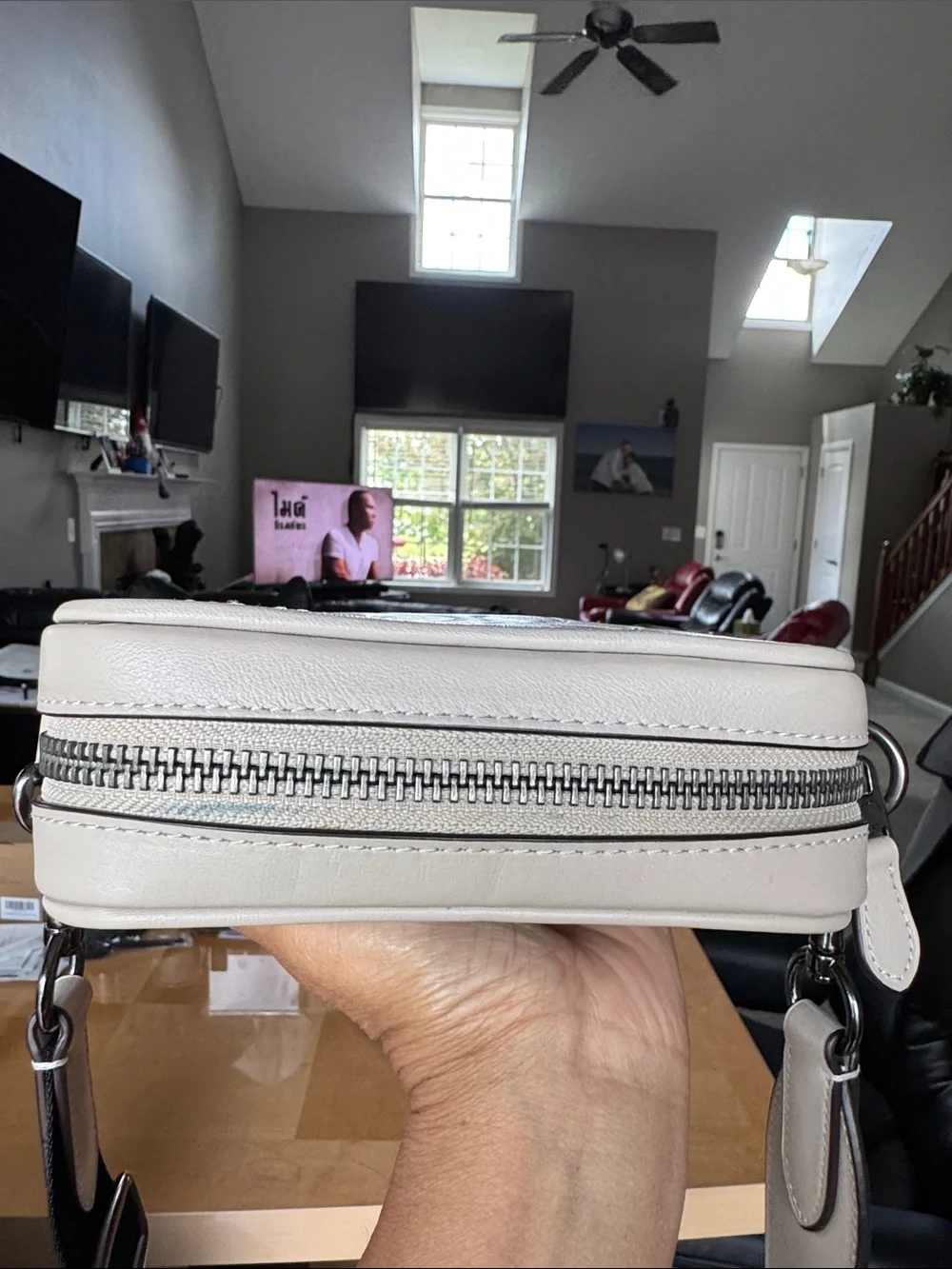Coach Men’s Signature Crossbody Bag in Chalk and Light Gray